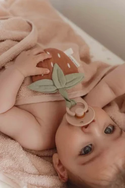Little Dutch Chupetero de muselina Fresa ·*Niños Chupeteros|Sujetachupetes