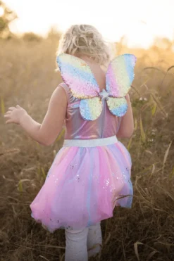 Great Pretenders Falda Rainbow con alas y varita · 4-6 años*Niños Disfraces Infantiles