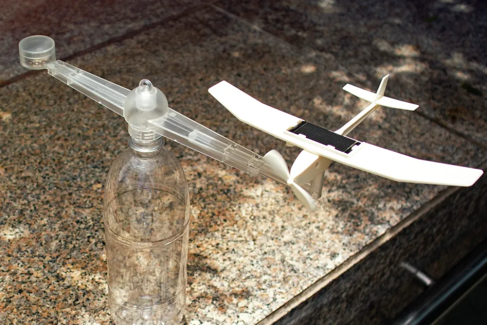 4M Green Science Móvil Avión solar ·*Niños Juguetes Stem