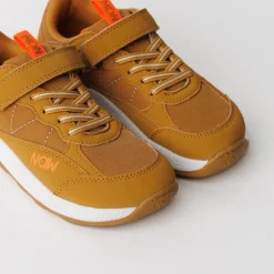 Naw Mud Trail · Desert Sand* Naw|Zapato Feroz