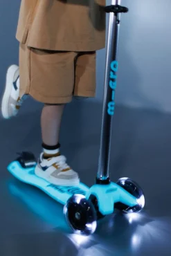 Micro Patinete Maxi Deluxe Glow LED · Azul*Niños Patinetes De 3 Ruedas Infantiles|Patinetes Infantiles