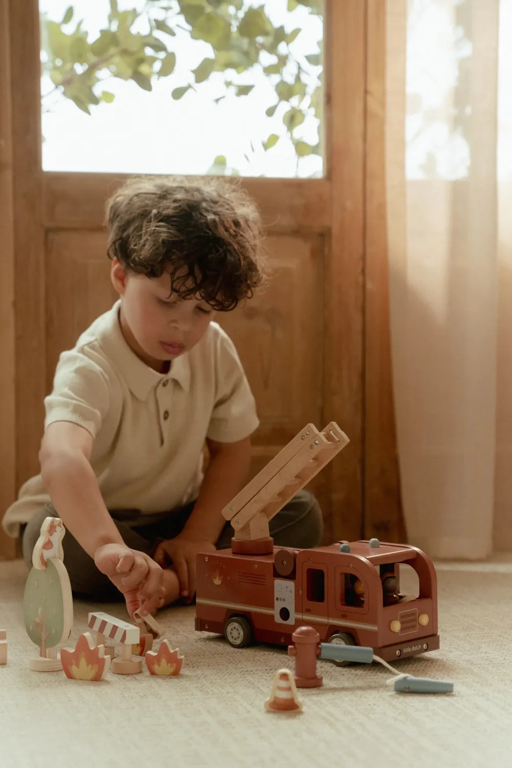 Little Dutch Set Bomberos con camión FSC ·*Niños Coches De Madera De Juguete Para Bebés|Coches De Juguete Para Bebés