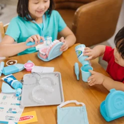Melissa u0026 Doug Set Dentista 25 piezas · Melissa & Doug*Niños Disfraces Infantiles